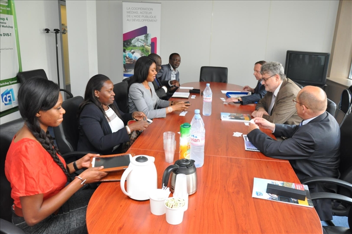 Coopération ivoiro-française: le ministre de la Communication, Me Affoussiata Bamba-Lamine reçue par Mme Fleur Pellerin, Ministre déléguée auprès du ministre du Redressement productif, chargée des Petites et Moyennes Entreprises, de l’Innovation et de l’Economie numérique